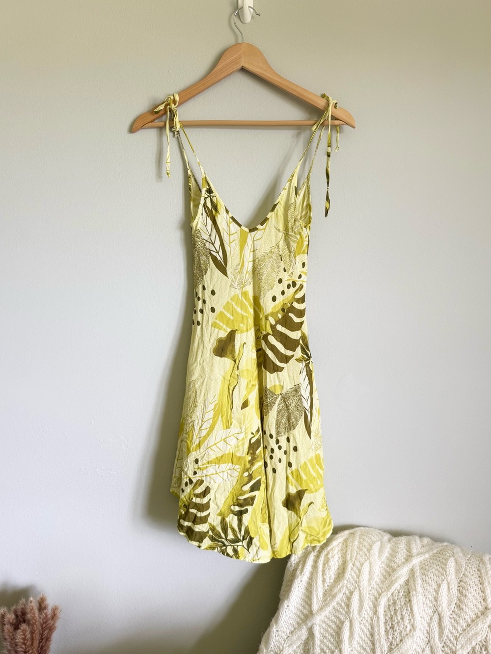 Yellow Tropical Print Tie-Shoulder Mini Dress